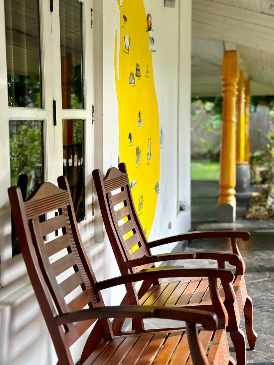 Villa Sunny Days Hikkaduwa Exterior photo